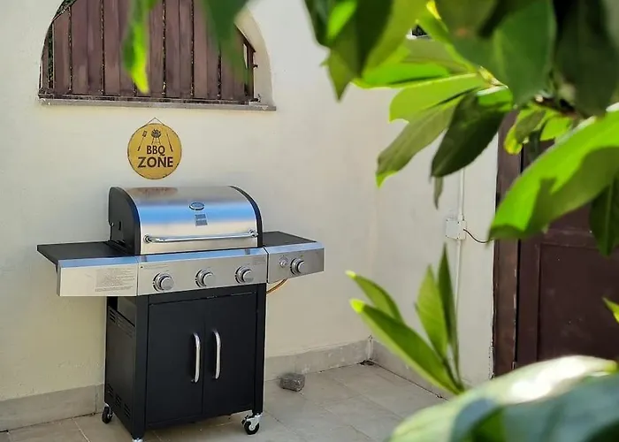 Relais Cassia - Parking, Wi-fi & Barbecue Рим
